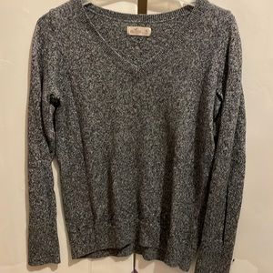 HollisterSweater